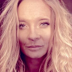 Meet your Posher, Kellye